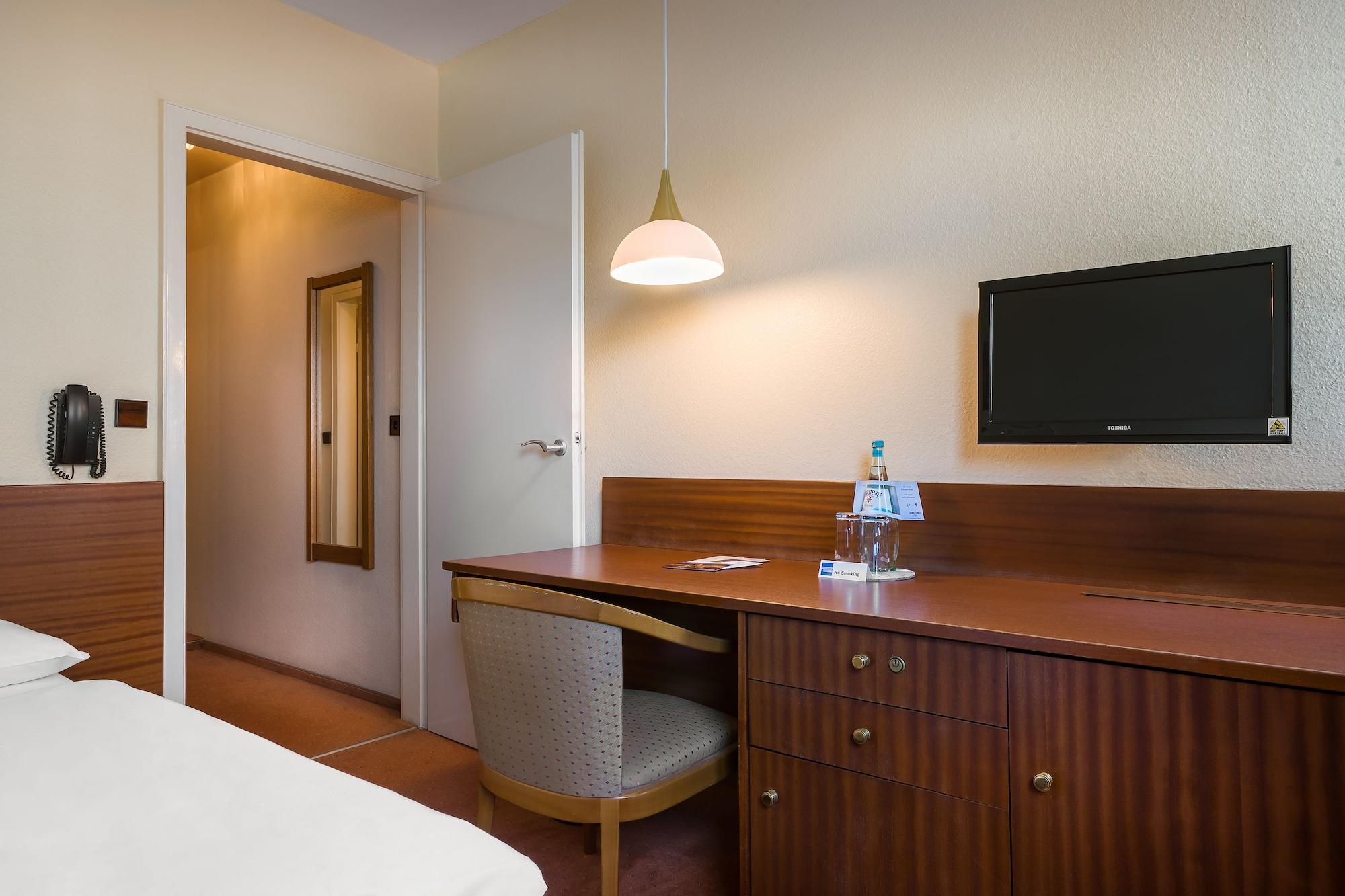 Plaza Rieker Hauptbahnhof Hotel 3*